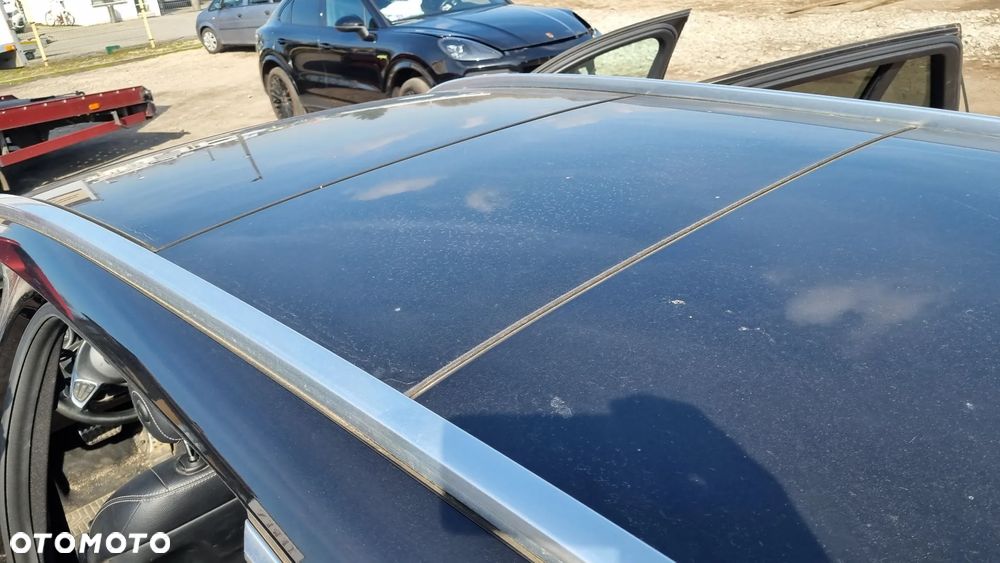 Mercedes-Benz Klasa C - 32