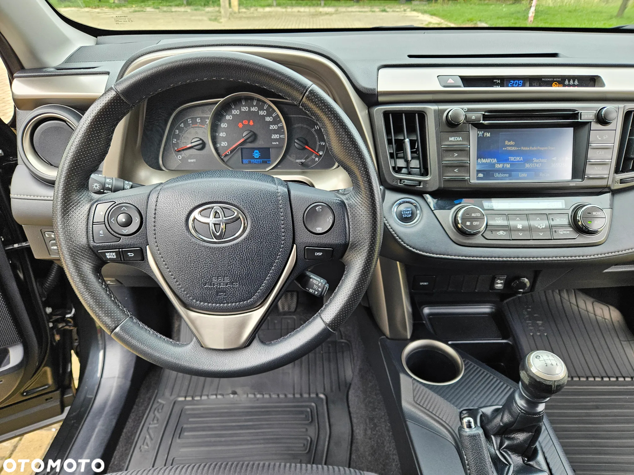 Toyota RAV4 2.0 D-4D Premium 4x2 - 22