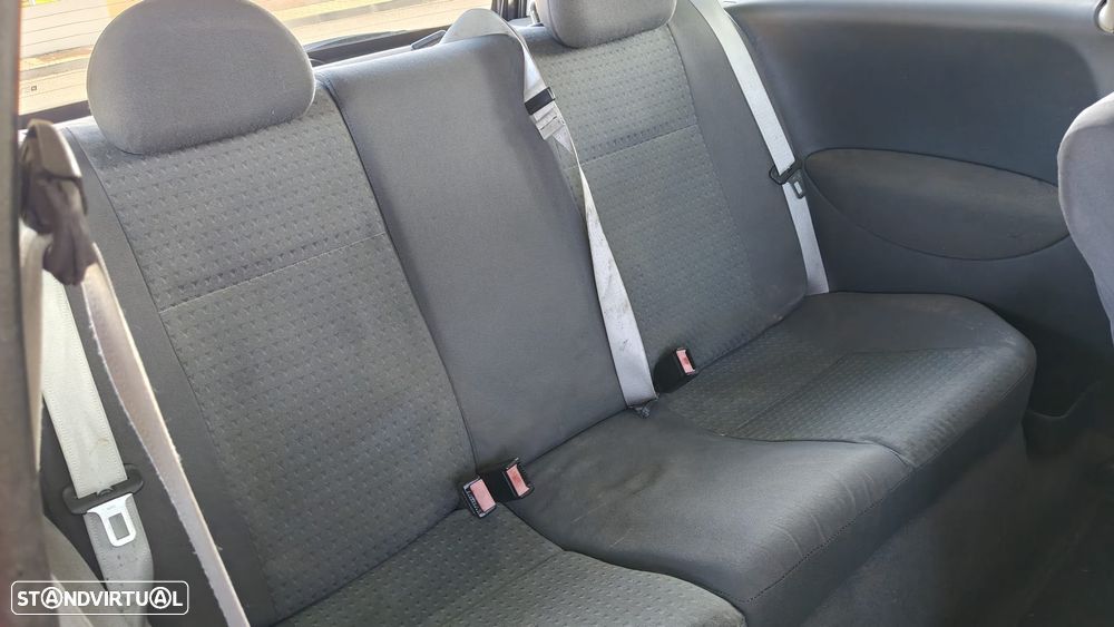 Opel Corsa 1.4 Twinport Cosmo - 4