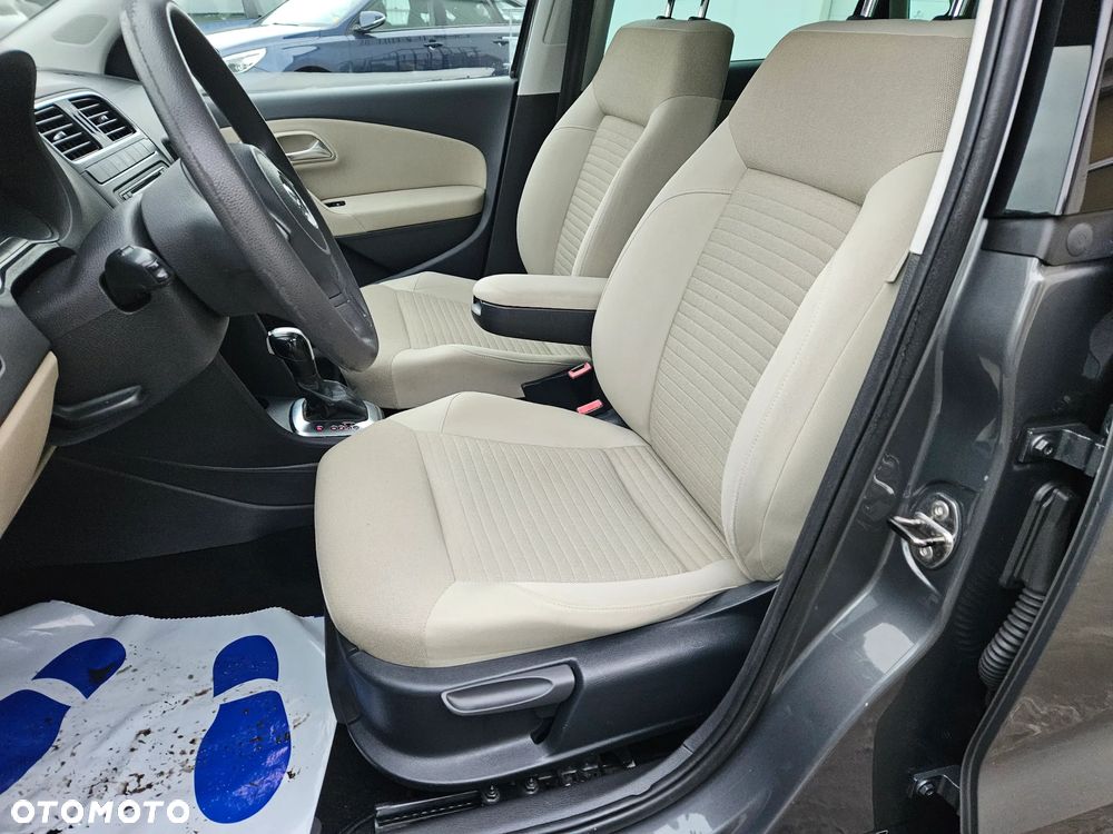 Volkswagen Polo 1.6 TDI DSG Highline - 18