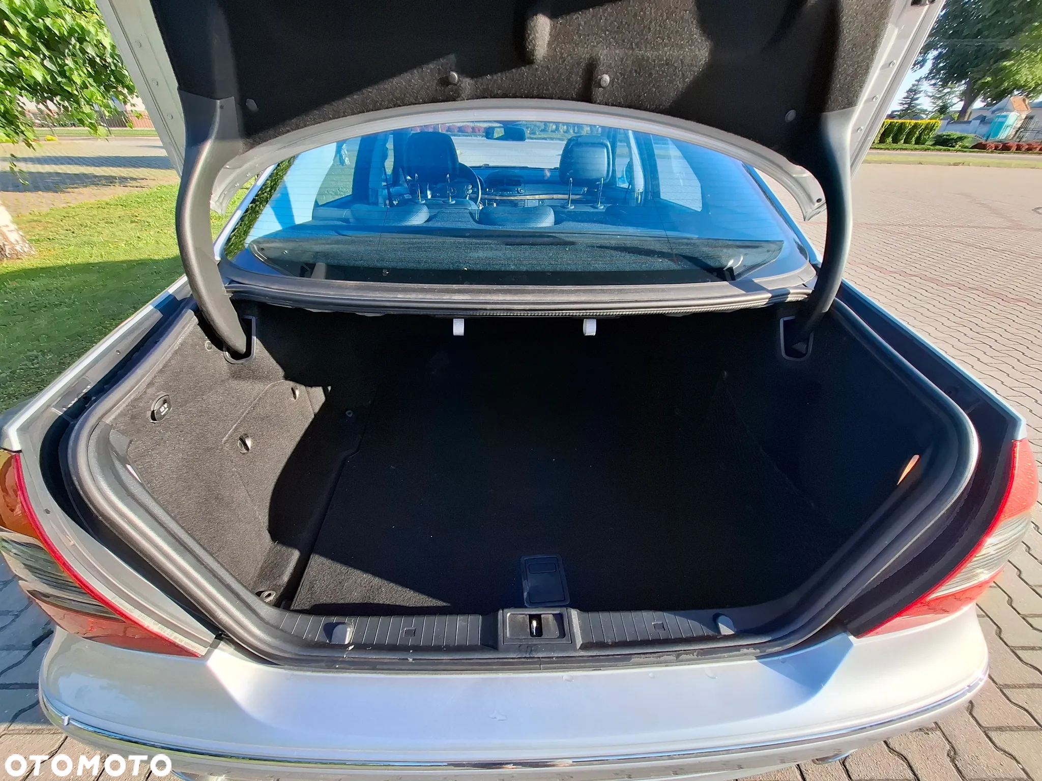 Mercedes-Benz Klasa E 500 T 7G-TRONIC Avantgarde - 13