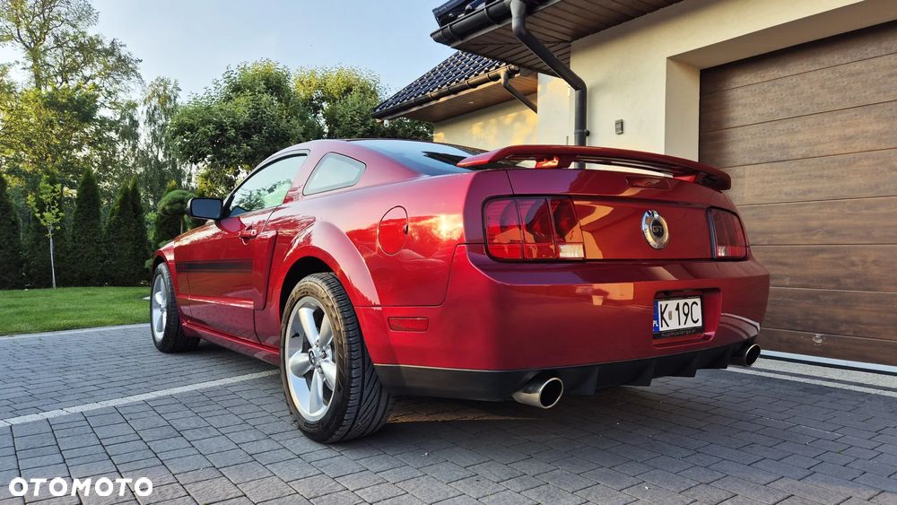 Ford Mustang 4.6 V8 GT - 33
