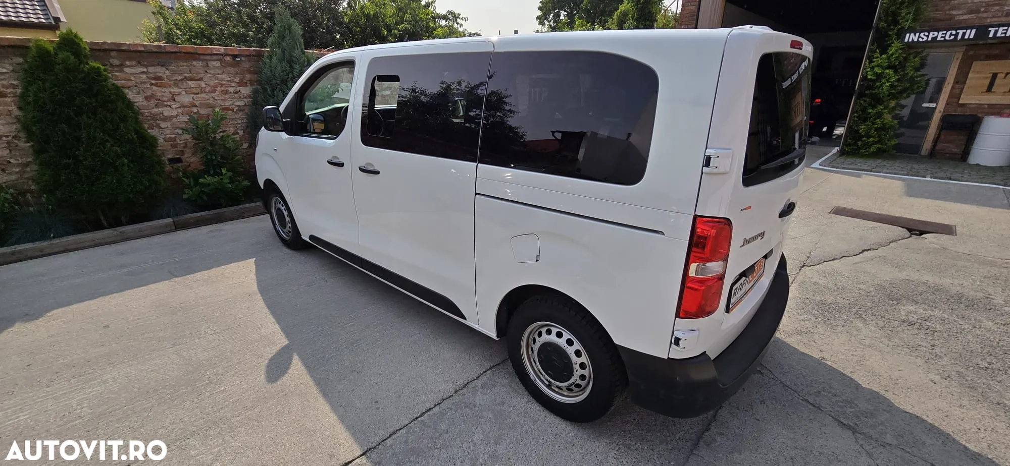 Citroën SpaceTourer XL 1.5 BlueHDi 120 Feel - 3