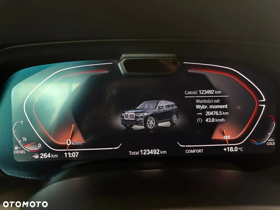 BMW X7 - 18