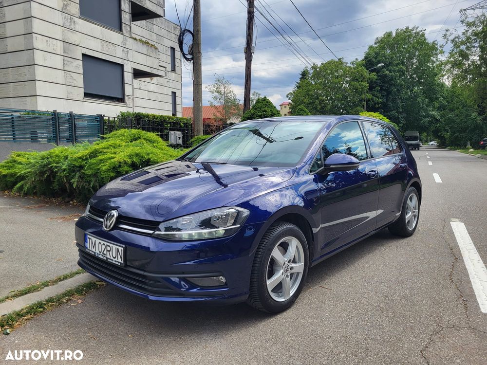 Volkswagen Golf - 5