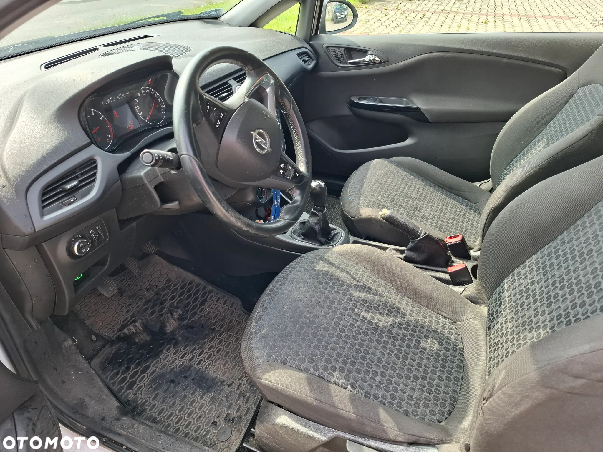 Opel Corsa - 12