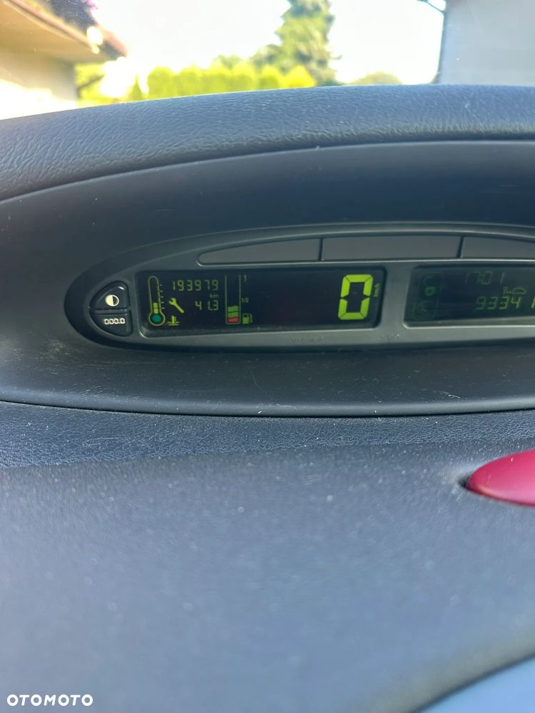 Citroën Xsara Picasso 1.8 16V Control+ (ex) - 12