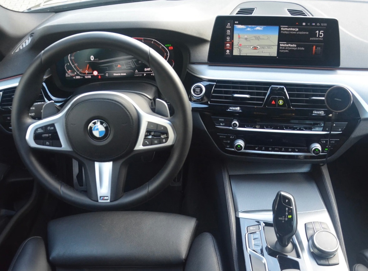 BMW Seria 5 520d xDrive M Sport sport - 7