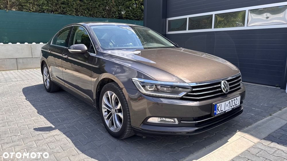 Volkswagen Passat 1.8 TSI BMT Comfortline - 1