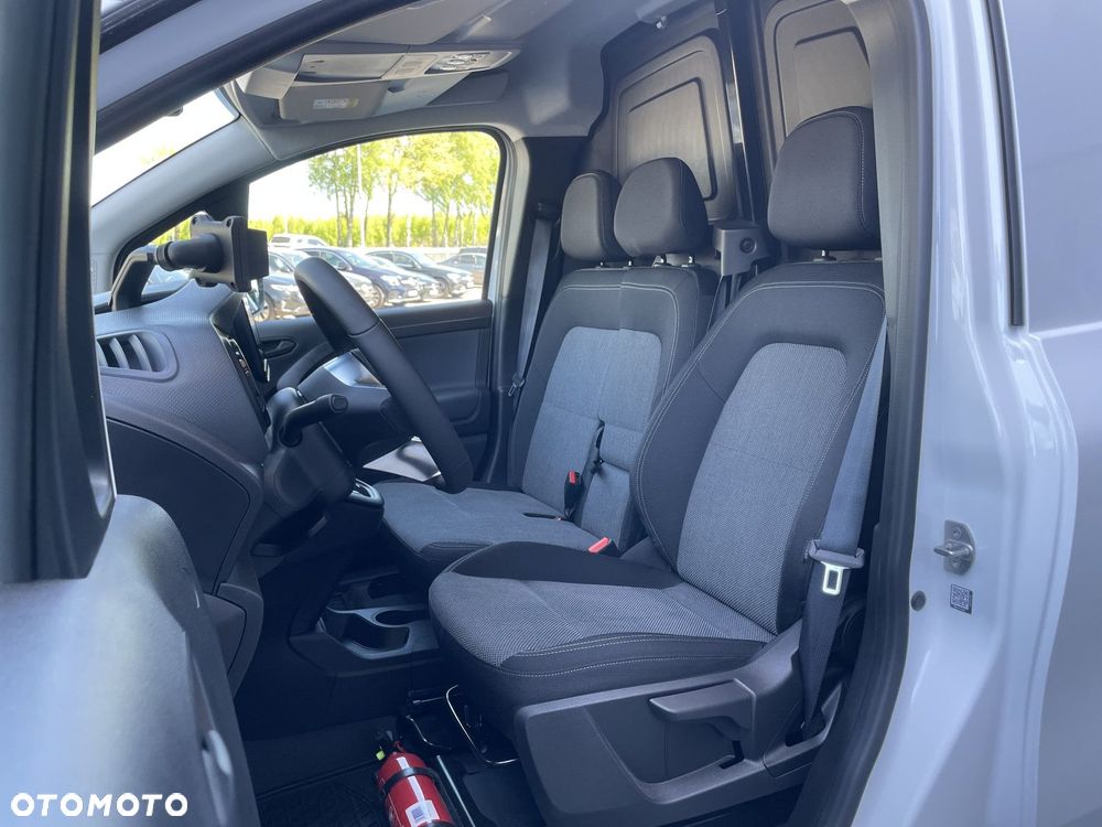 Mercedes-Benz eCitan Nawigacja Ogrzewana szyba Reflektory LED Tempomat - 7