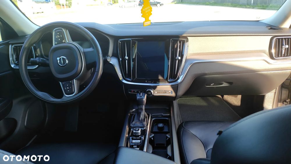 Volvo S60 T6 AWD Momentum Pro - 12