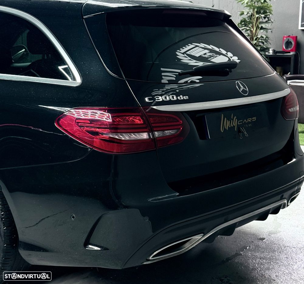 Mercedes-Benz C 300 de AMG Line - 32