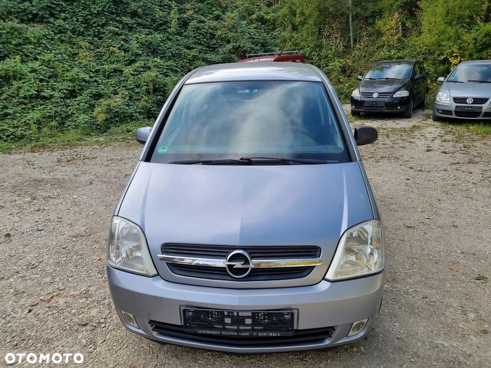 Opel Meriva 1.6 16V (Essentia)