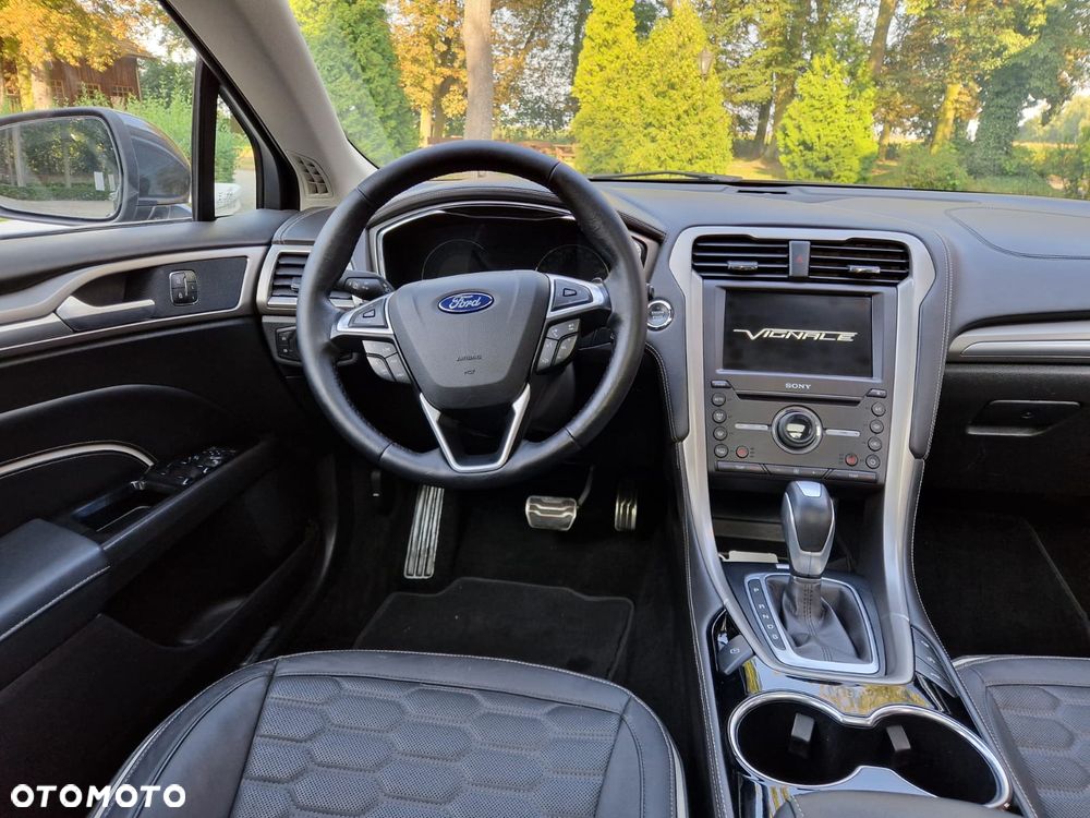 Ford Mondeo - 23