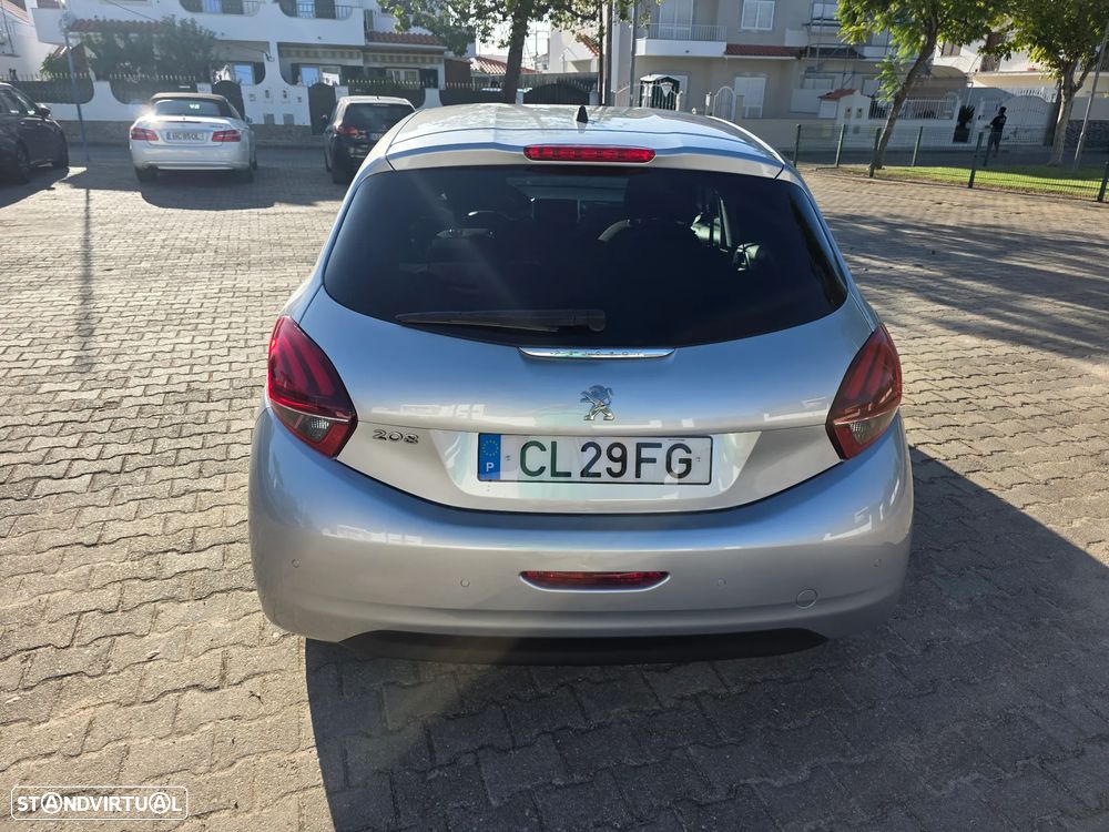 Peugeot 208 82 VTI Style - 22