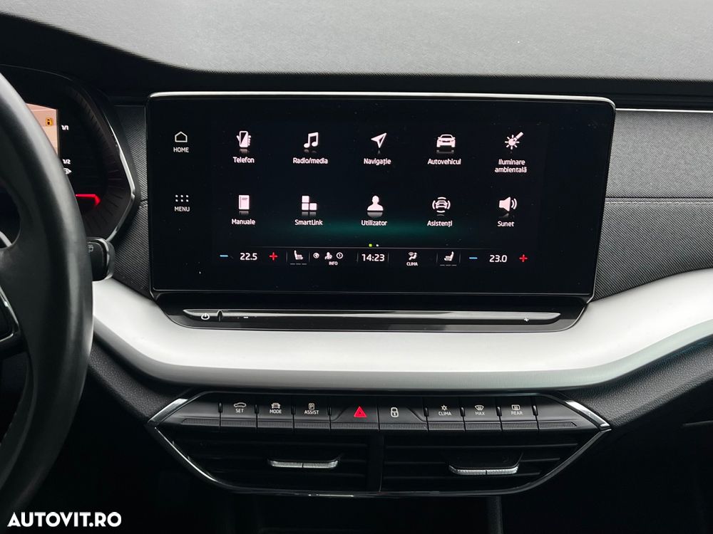 Skoda Octavia Combi 2.0 TDI DSG First Edition - 18