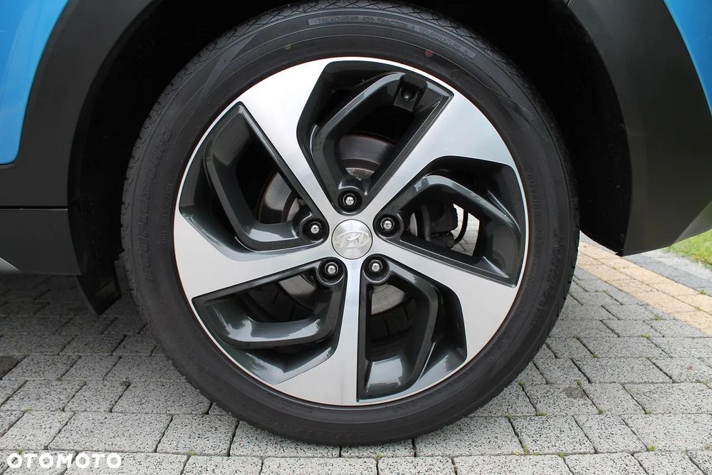 Hyundai Tucson 1.7 CRDI BlueDrive Style 2WD - 18