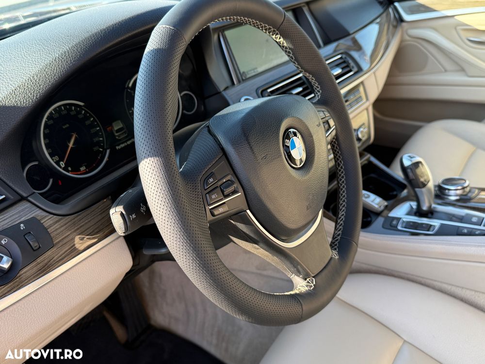 BMW Seria 5 520d xDrive Touring Aut. - 11