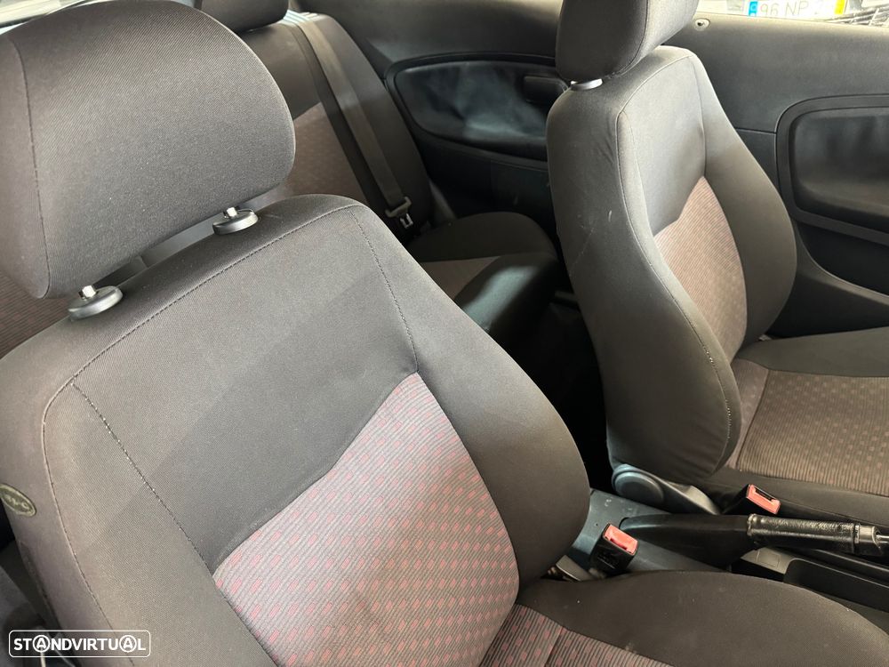 SEAT Ibiza 1.4 16V Sport - 13