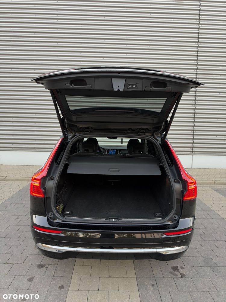 Volvo XC 60 B4 D AWD Geartronic Inscription - 38