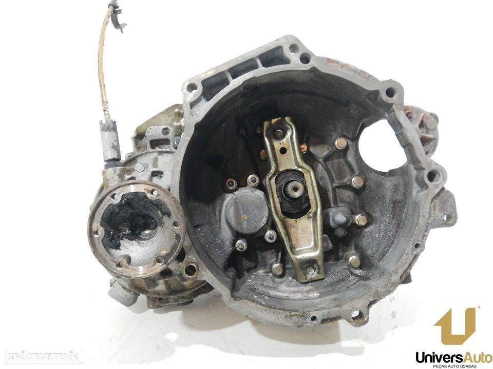 CAIXA VELOCIDADES VOLKSWAGEN PASSAT 1988 -AGC - 2