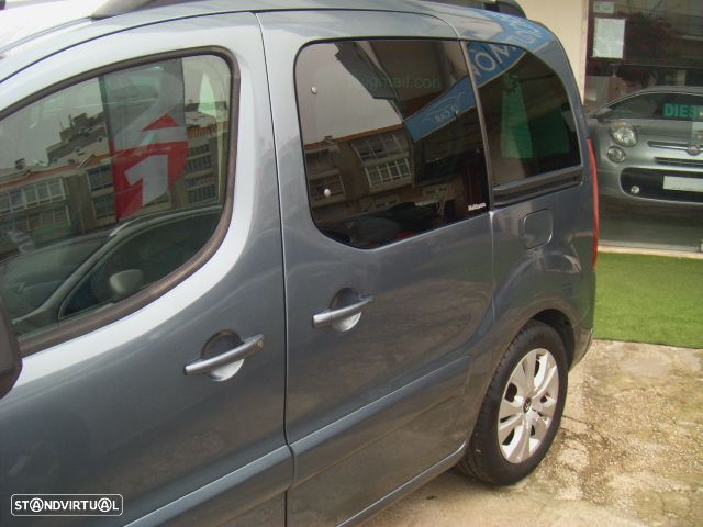 Citroën Berlingo 1.6 HDI FAP Multispace Exclusive - 31