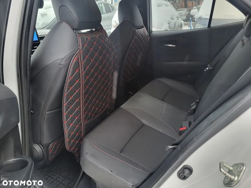 Toyota Corolla 2.0 Hybrid GR Sport Dynamic - 17