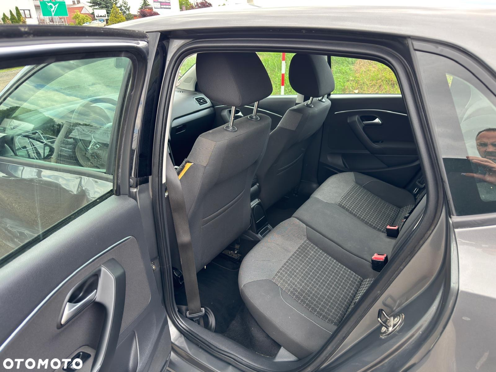 Volkswagen Polo 1.4 TDI (Blue Motion Technology) Comfortline - 10