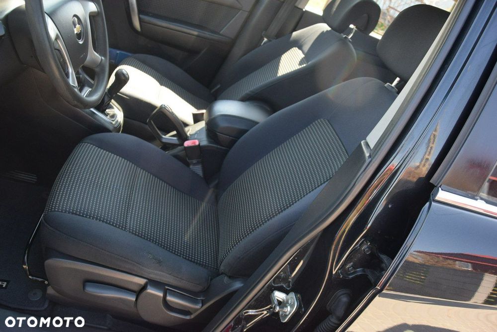 Chevrolet Captiva - 34