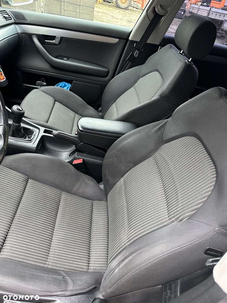 Audi A4 Avant 2.0 TDI DPF - 11