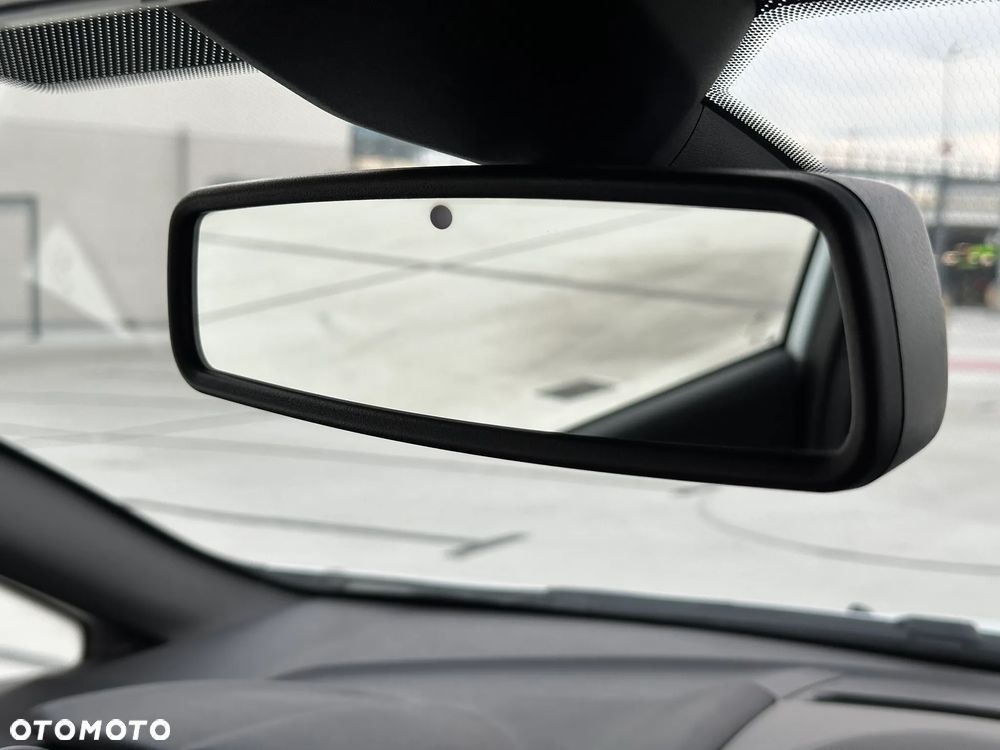 Ford Fiesta 1.6 EcoBoost ST - 25