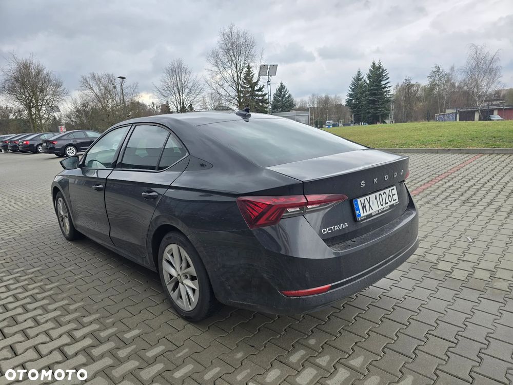 Skoda Octavia - 2