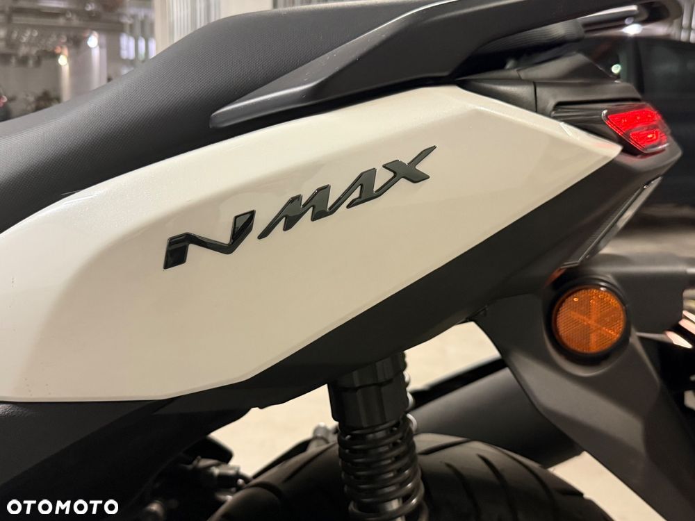 Yamaha NMAX - 5
