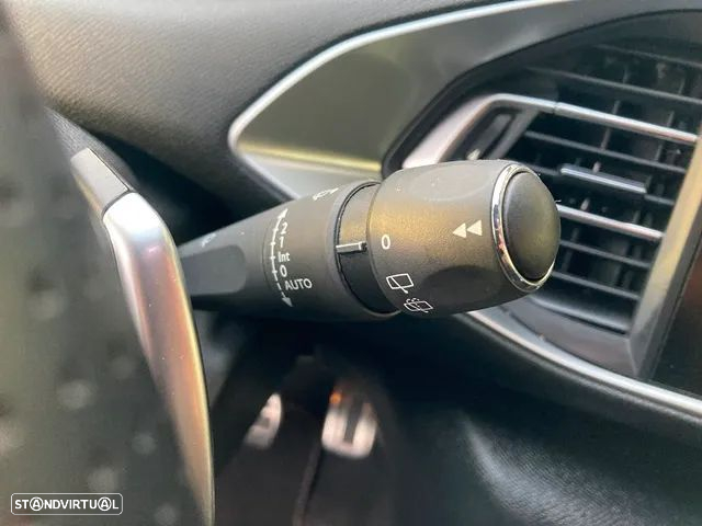 Peugeot 308 SW 2.0 BlueHDi GT EAT8 - 20