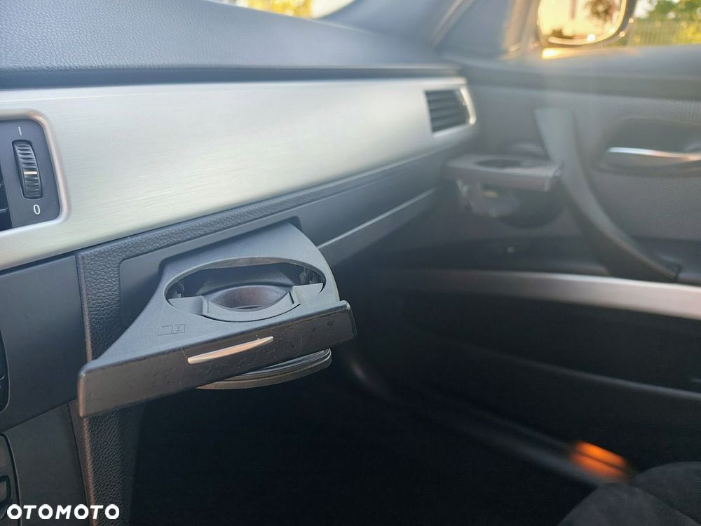 BMW Seria 3 - 40