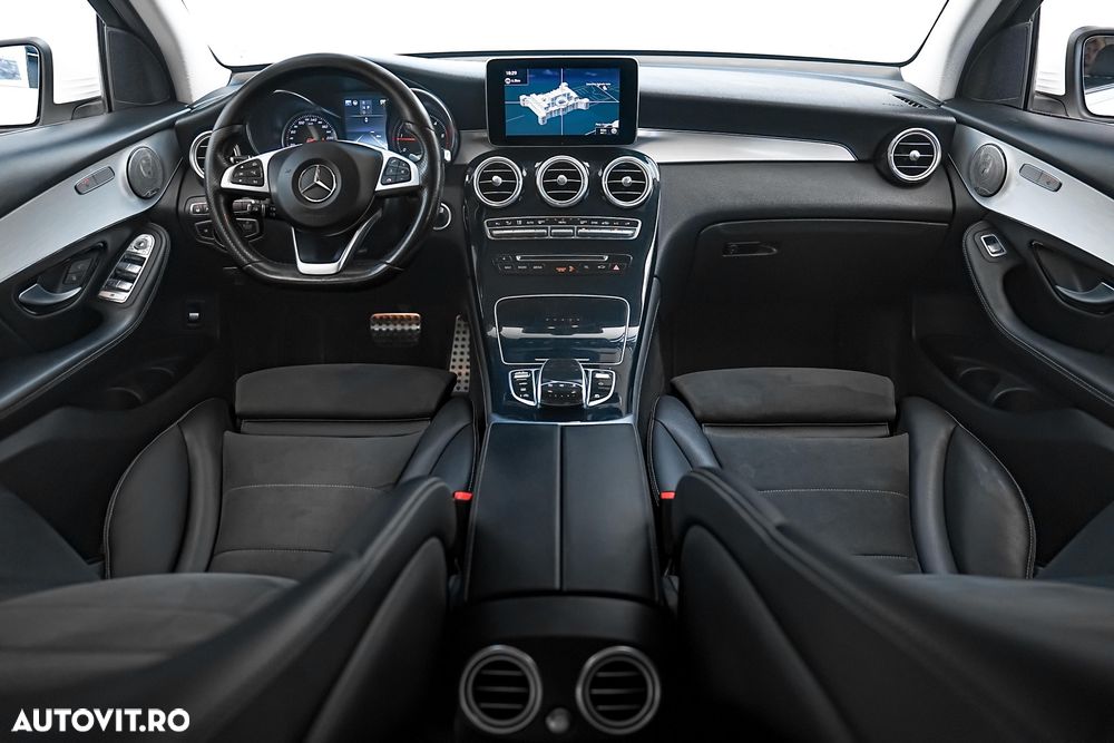 Mercedes-Benz GLC 250 d 4MATIC 9G-TRONIC AMG Line - 15