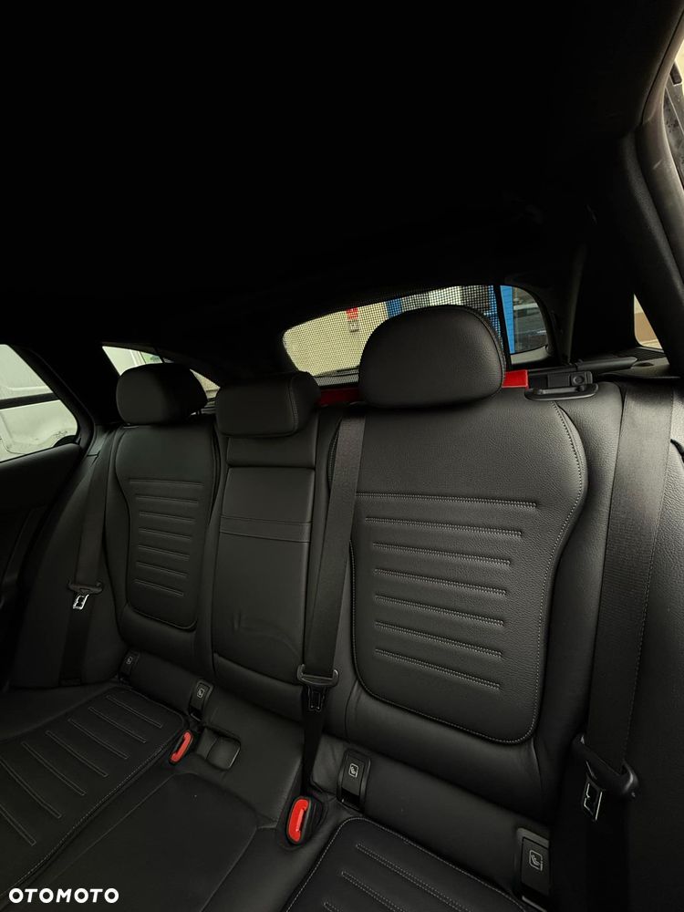 Mercedes-Benz Klasa C - 17