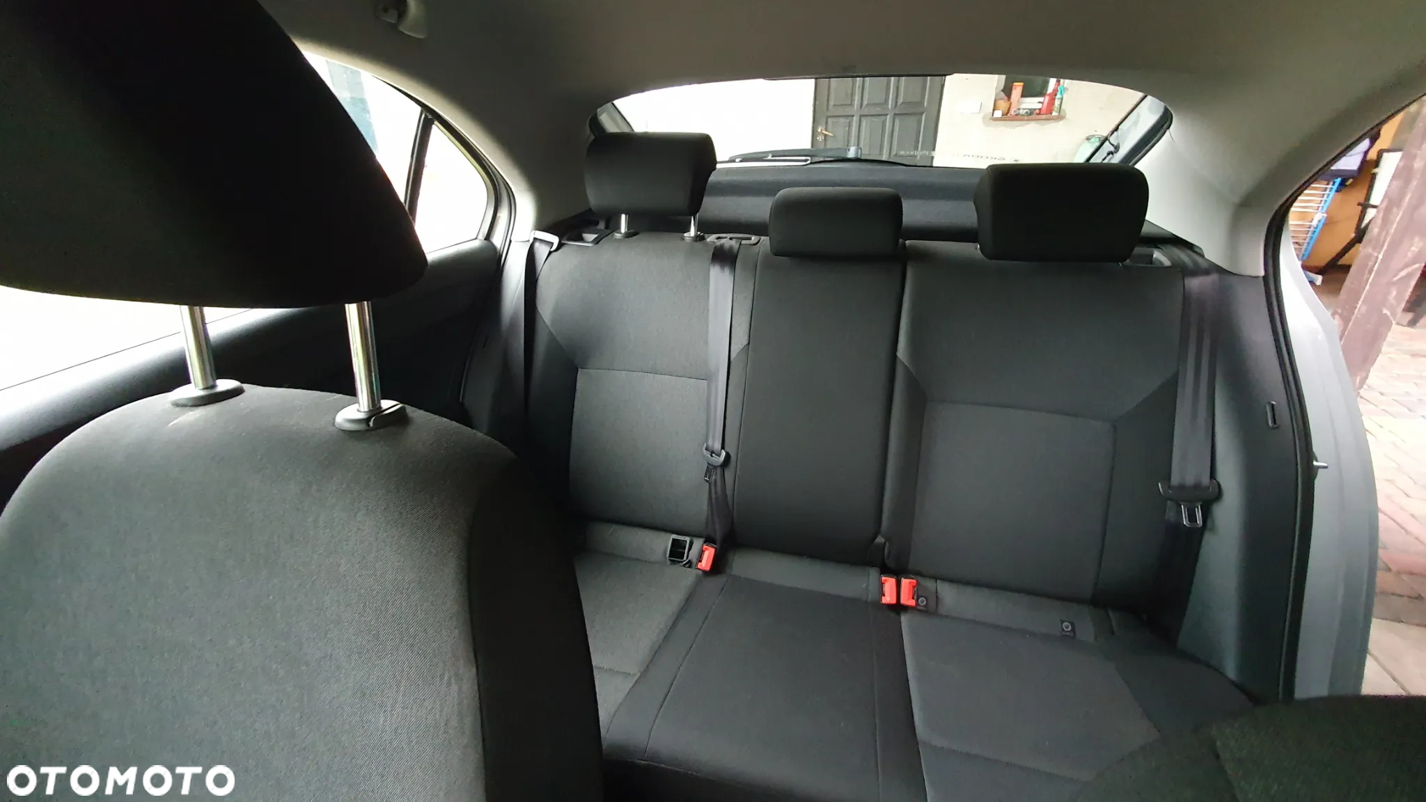 Skoda RAPID 1.2 TSI Active - 5
