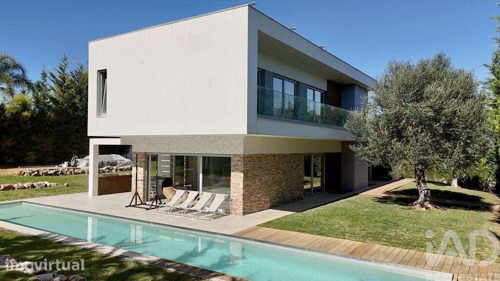 Casa / Villa T4 em São Gonçalo De Lagos de 300,00 m2 - Grande imagem: 3/28