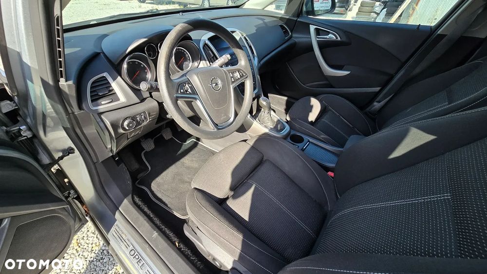 Opel Astra IV 1.6 Essentia - 18