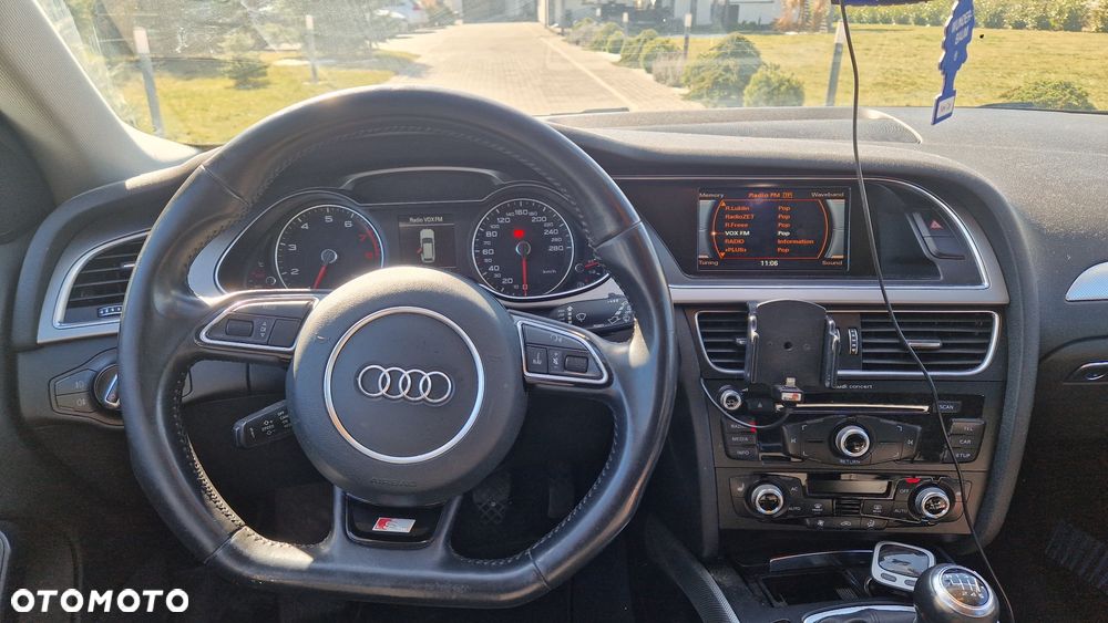 Audi A4 Avant - 4