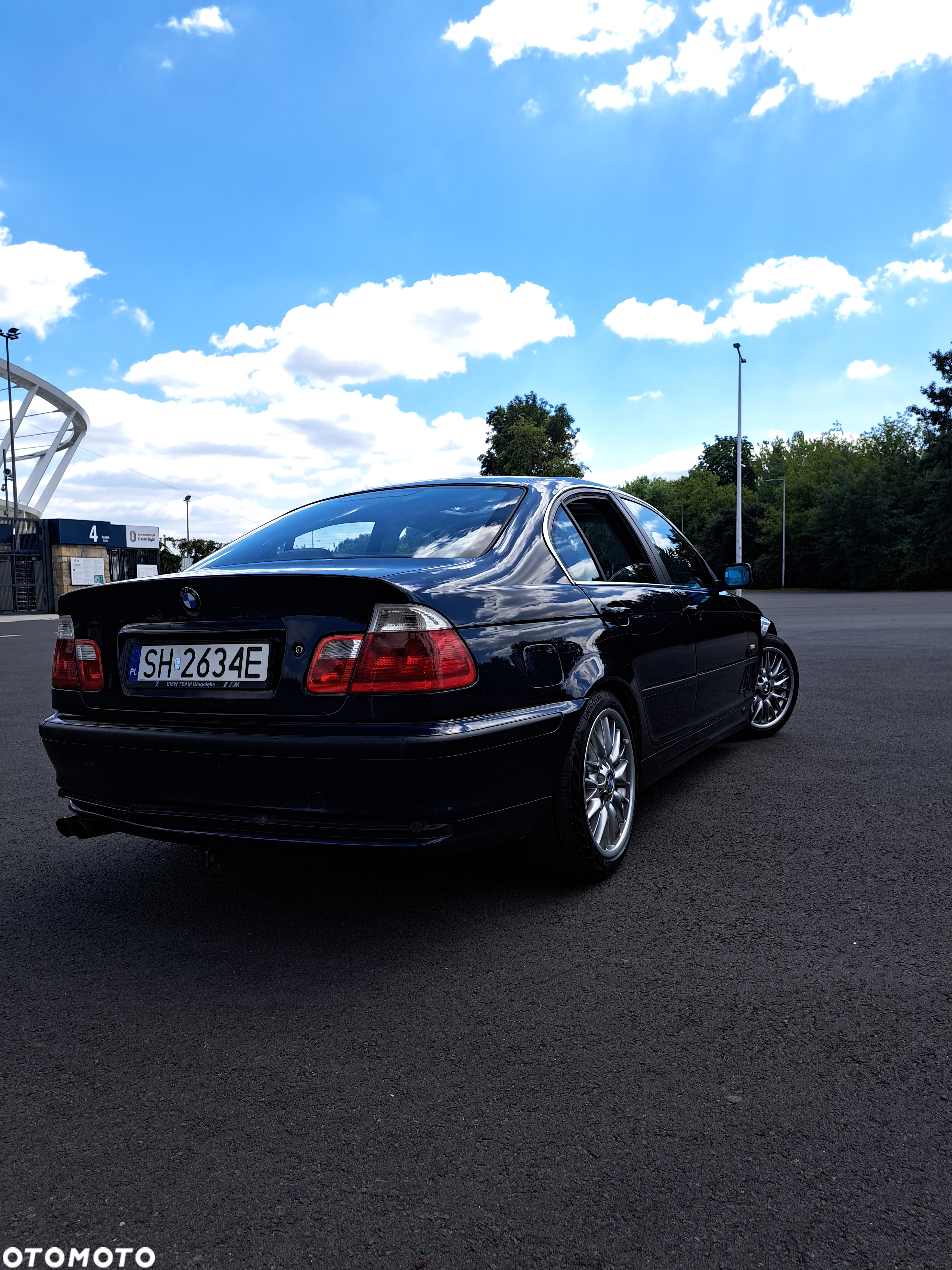 BMW Seria 3 323i - 5