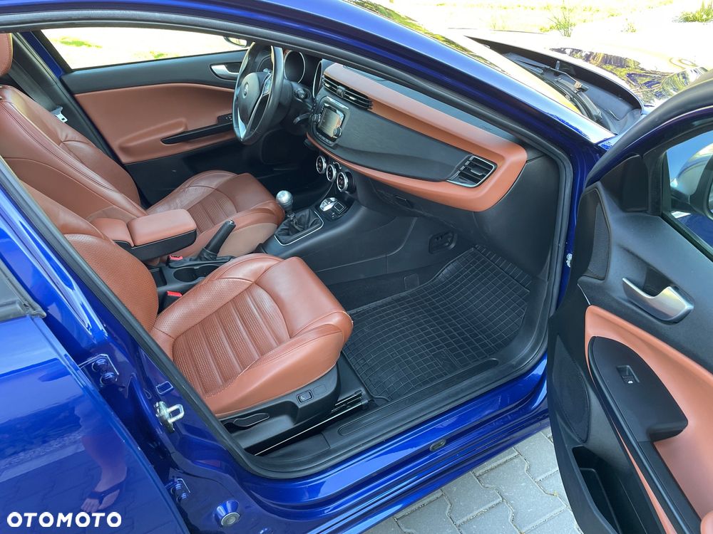 Alfa Romeo Giulietta - 13