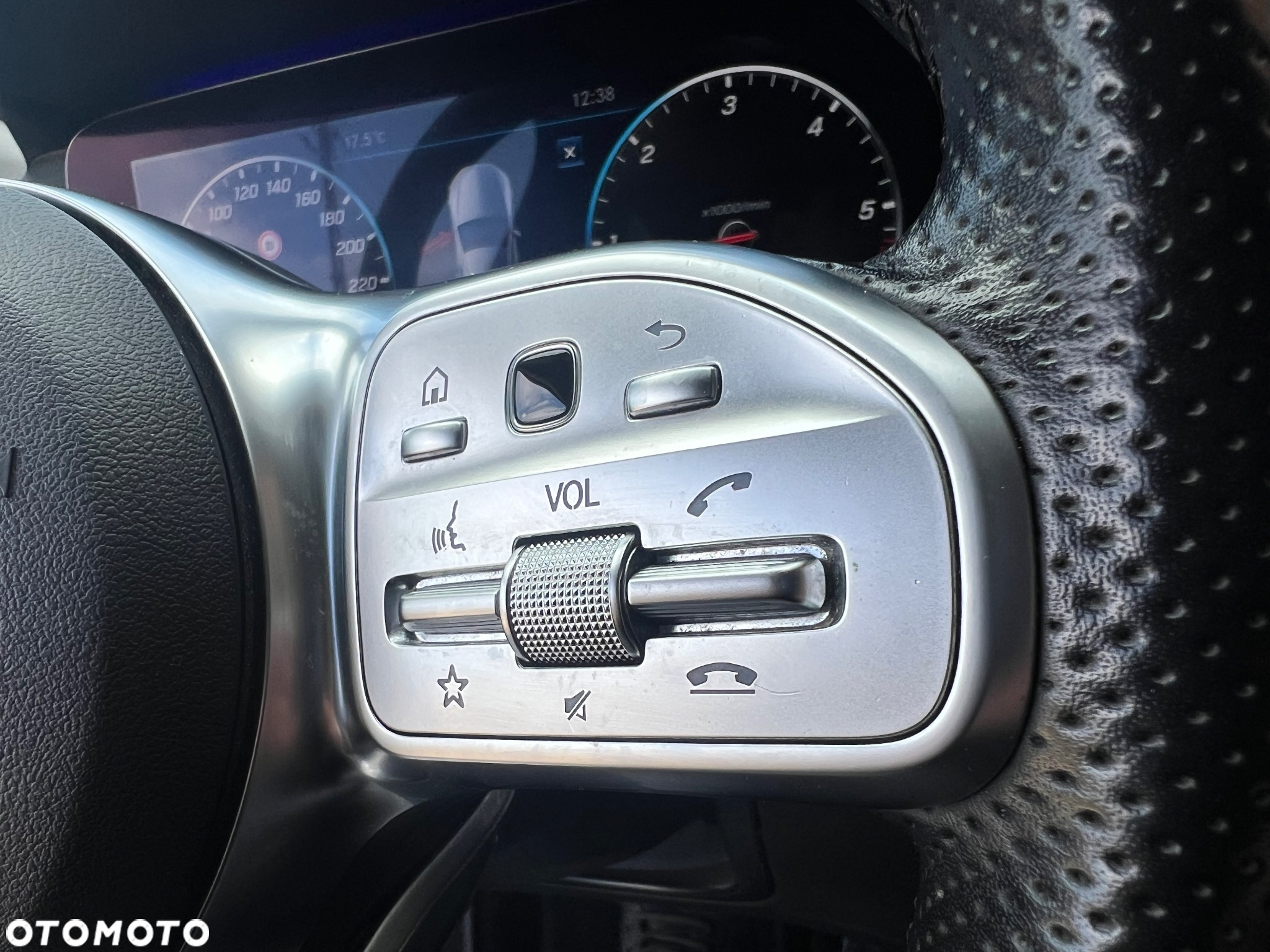 Mercedes-Benz CLS 220 d 9G-TRONIC AMG Line - 29