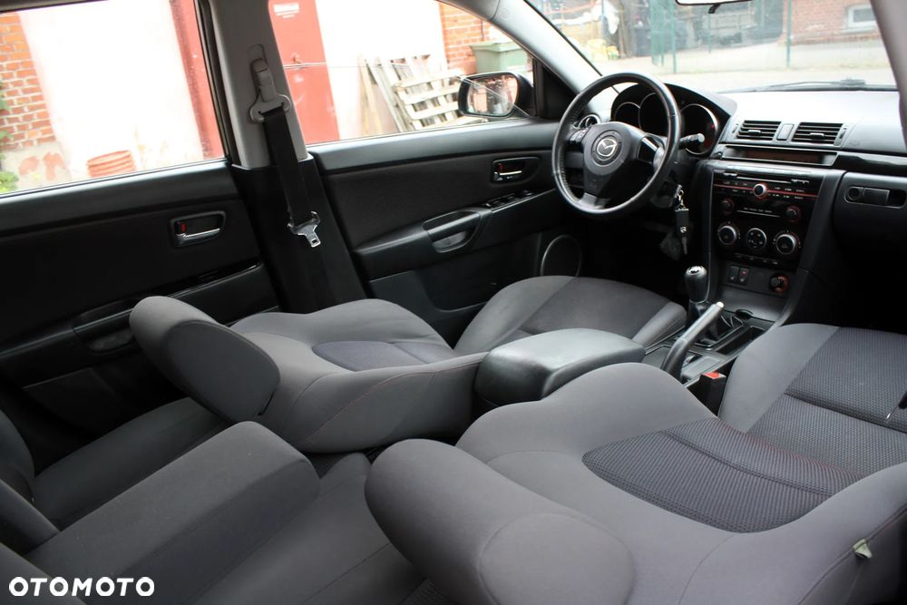 Mazda 3 1.6 Sport Active - 8