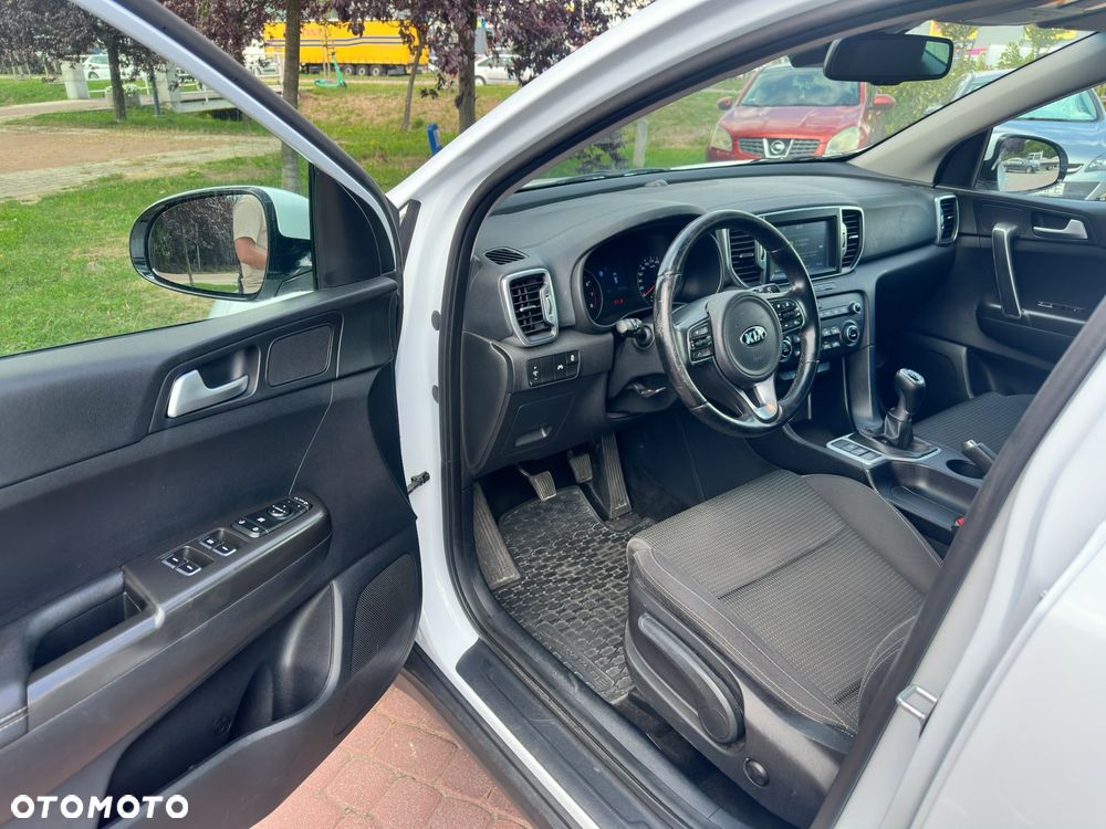 Kia Sportage 1.6 GDI 2WD Spirit - 17