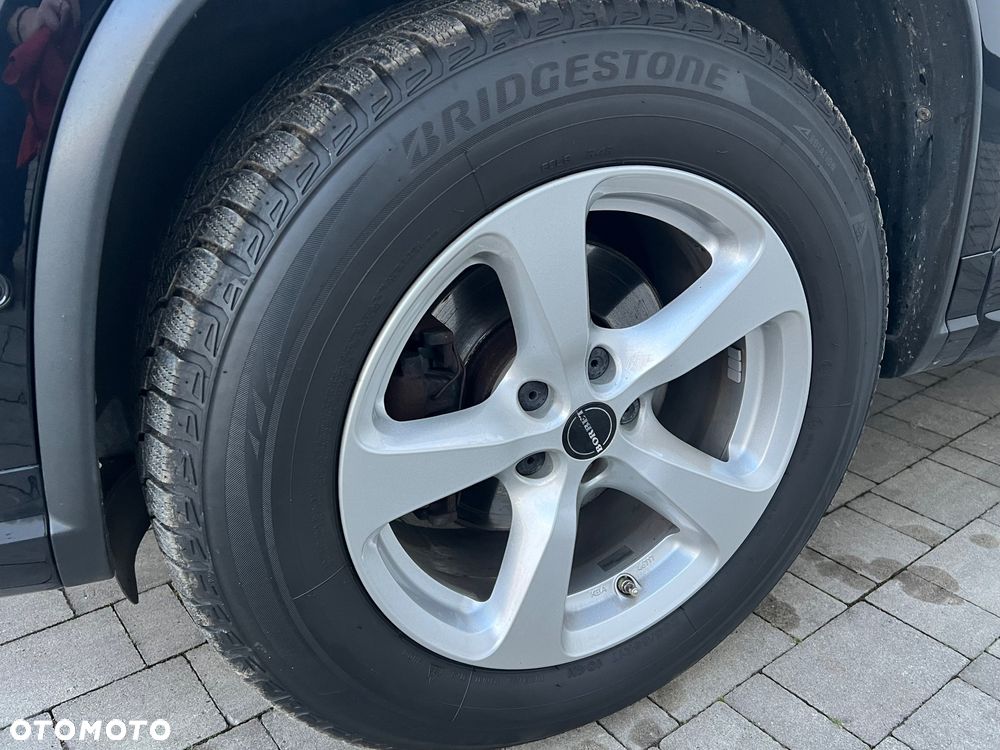 Volkswagen Tiguan - 14