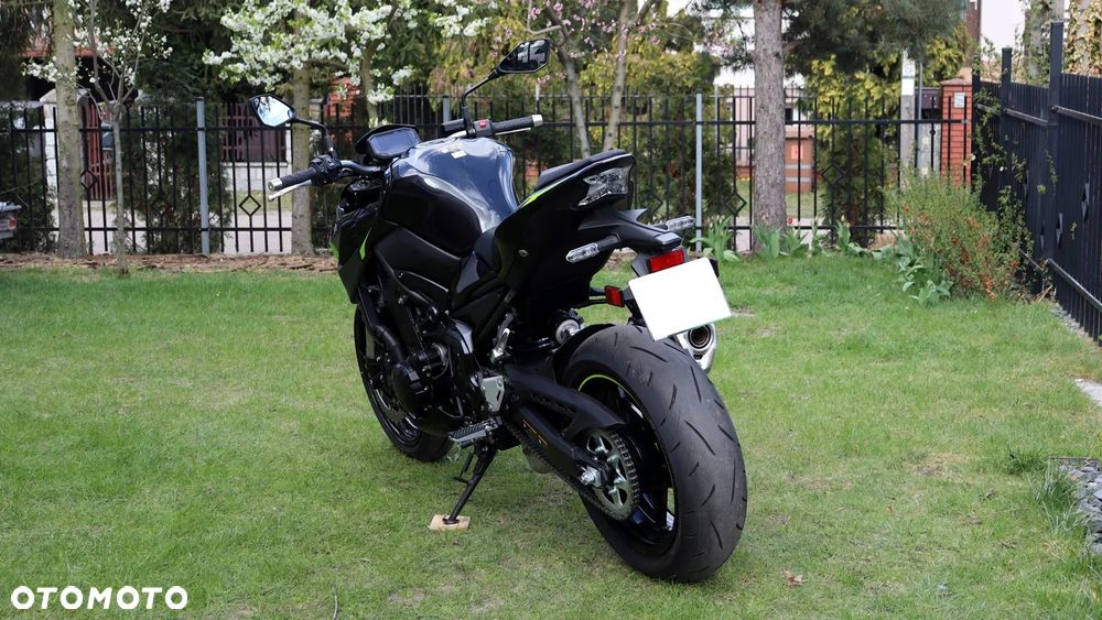 Kawasaki Z 900 - 6