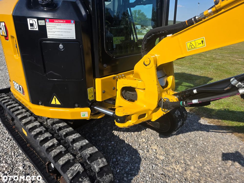 Caterpillar CAT 302.7 CR mini koparka szybkozłącze 3 łyżki piękna serwisowana 1 wł JCB sprowadzona w oryginale - 13