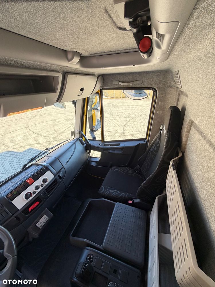 Iveco EUROCARGO - 14